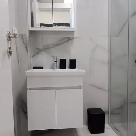 Apartment Yigit *